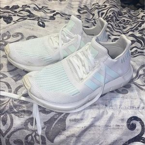 Adidas swift run
